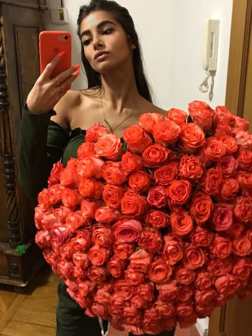 Юна